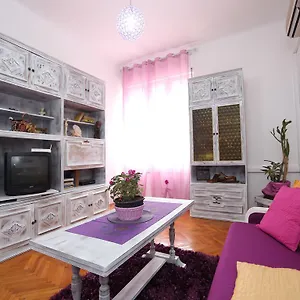 apartment-liatris.splithotels.org/