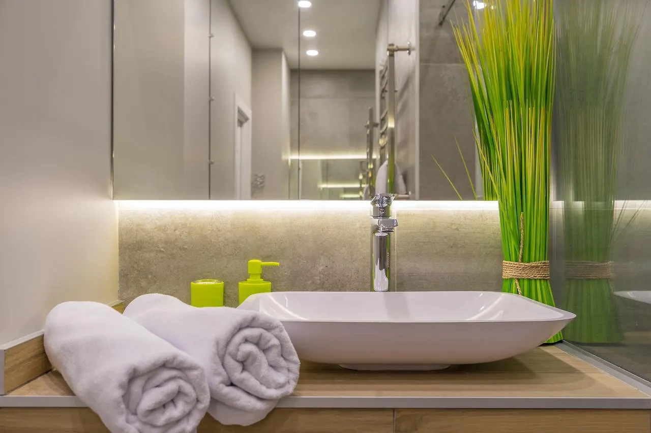18 Sofievskaya Apartments كييف