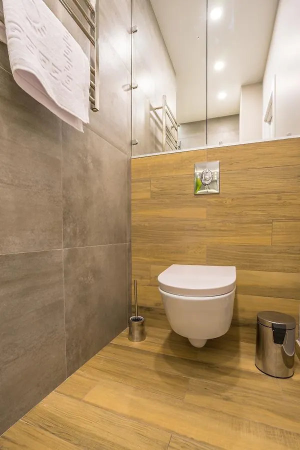18 Sofievskaya Apartments كييف